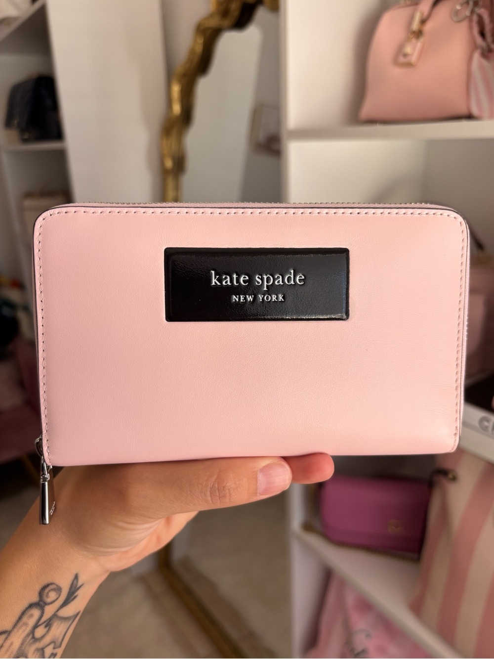 Kate spade zip around wallet
